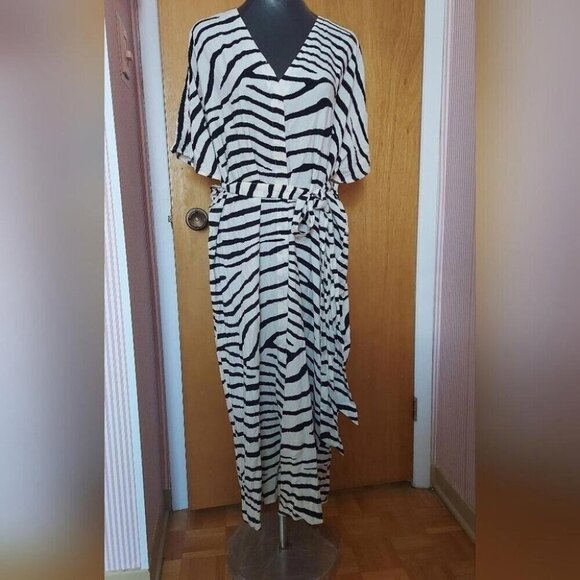 NWT Zebra Print Kaftan Dress Oversized Maxi Resort Streetwear X - Picture 1 of 8
